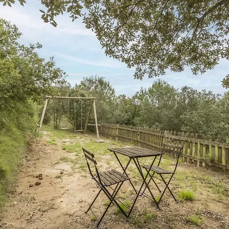 Cal Viudet Vell Holiday home Caserras